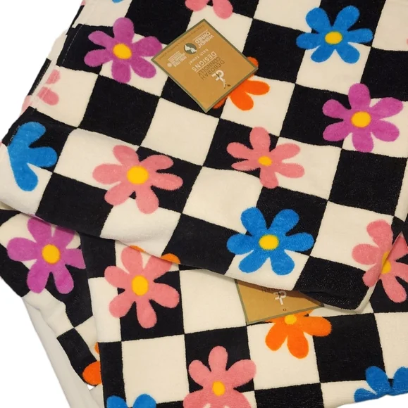 Deborah Connelly Black Pink Multicolored Floral (2) Bath Towels 100% Cotton