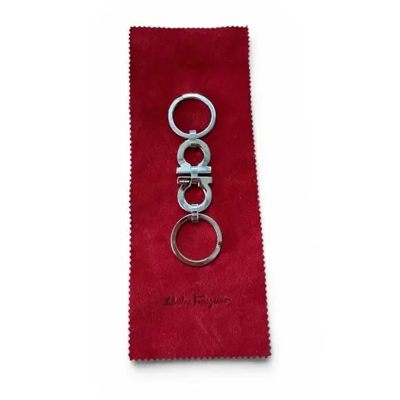 Salvatore Ferragamo Men Gancini Keychain - Silver Key Ring