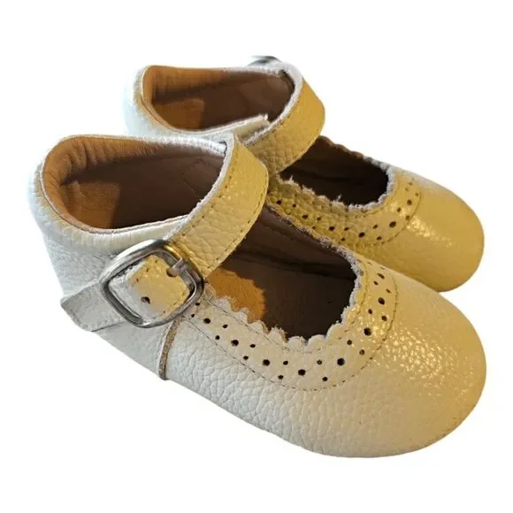 YOUR TAY Baby Girl Shoes - Size 5‎