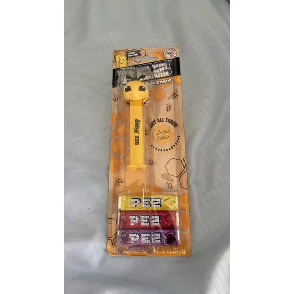 PEZ Bee Dispenser BEE HAPPY [Carded] US Release 2021