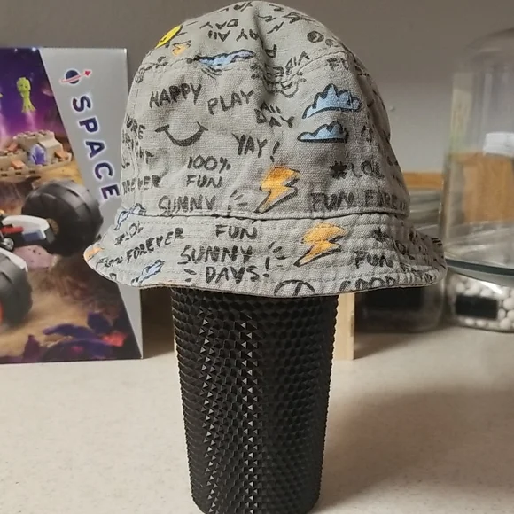 Gymboree Gray Hat with Playful Print