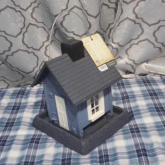Blue cottage house birdfeeder NWT Village Collection blue gray NEW