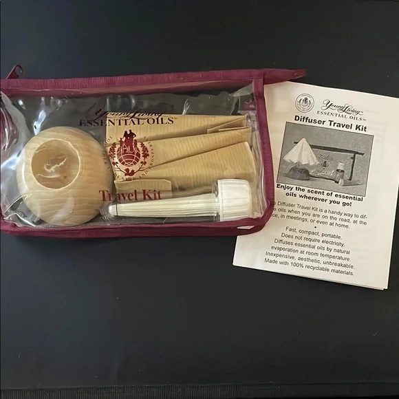 Essential Oils Diffuser Travel Kit with Wooden Diffuser
