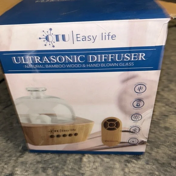 Ultrasonic Diffuser with Bamboo Base
