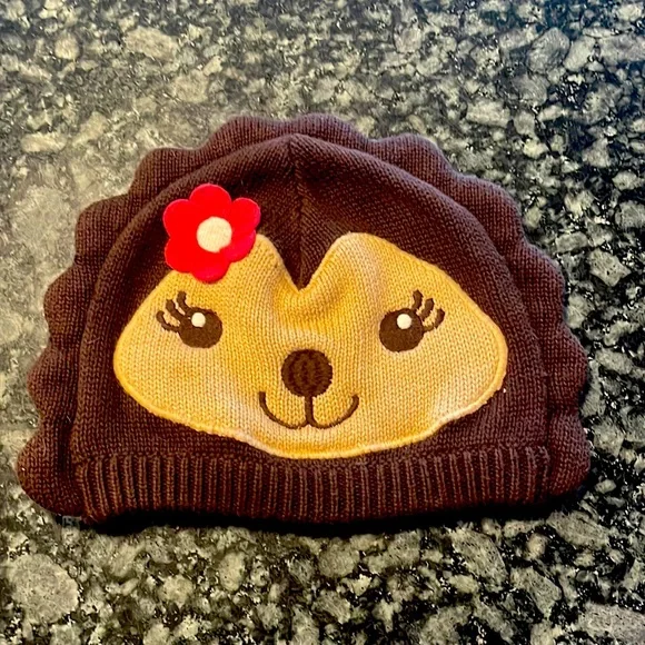 Super CUTE Gymboree‎ knit hat 0-12 mo