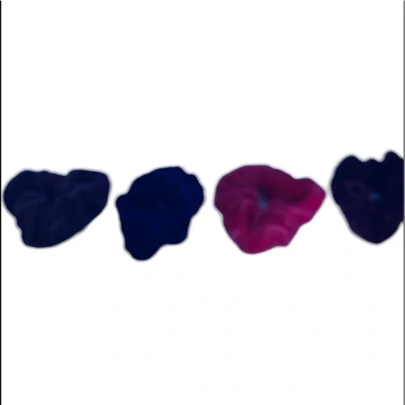 Scrunchies 5 Velvet $8.00 got four
