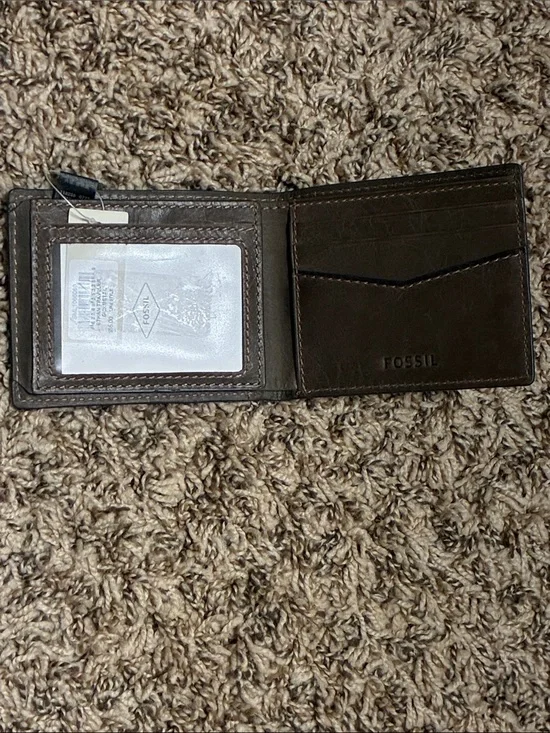 Fossil Dark Brown Leather Bifold Card Wallet