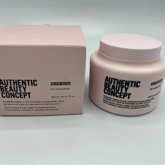 Authentic Beauty Concept Glow Mask for Colored Hair