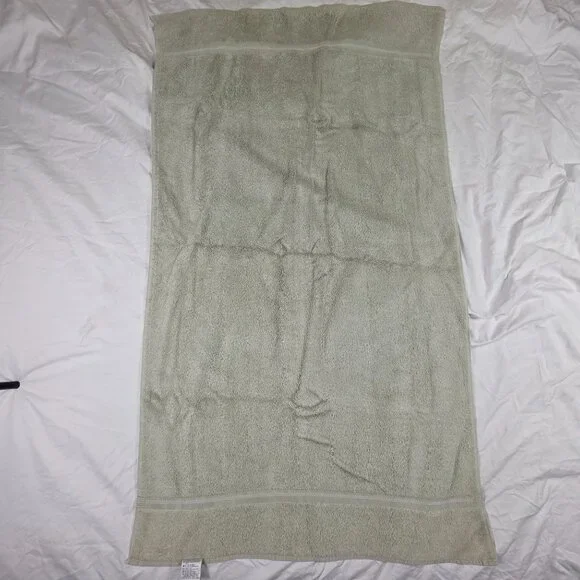Vintage Charisma By Fieldcrest Bath Towel 100% Cotton Green Absorbent
