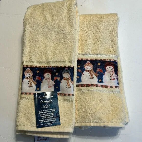 SATURDAY KNIGHT LTD Cream Blue Snowman Bath Hand Towel Decorative NWT Winter
