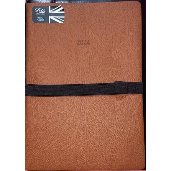 Leeds of London Weekly Planner‎ 2024 Holidays Monthly Career Organizer British