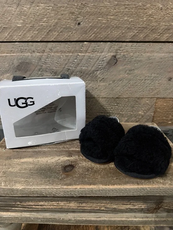 UGG Fluff Yeah Slides Black Infant Size 1 Like New w/ Box