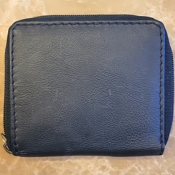 100% Black Leather Card Holder/Billfold