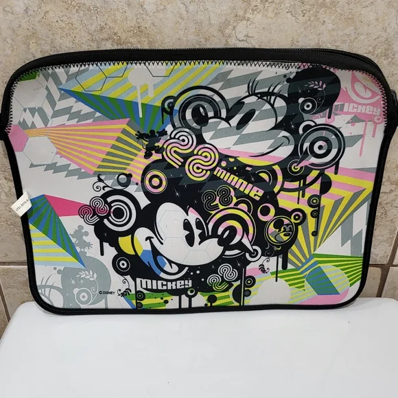 Disney Mickey Mouse Reversible Laptop Computer Sleeve Zip Case 2 For 1