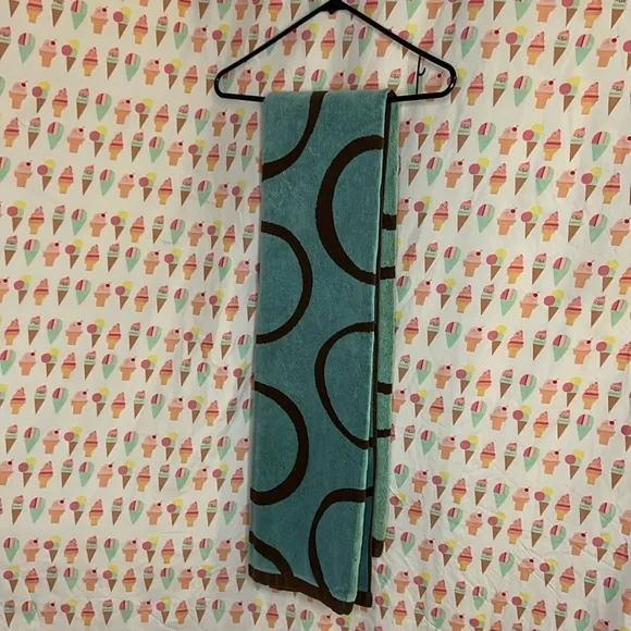 ❎ Currently Unavailable ❎ 💝 10/$10 💝 Plush Towel 31