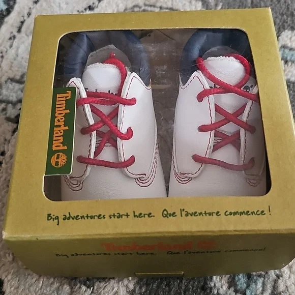 NEW Timberland Infant Crib Booties Baby - SZ 2 C