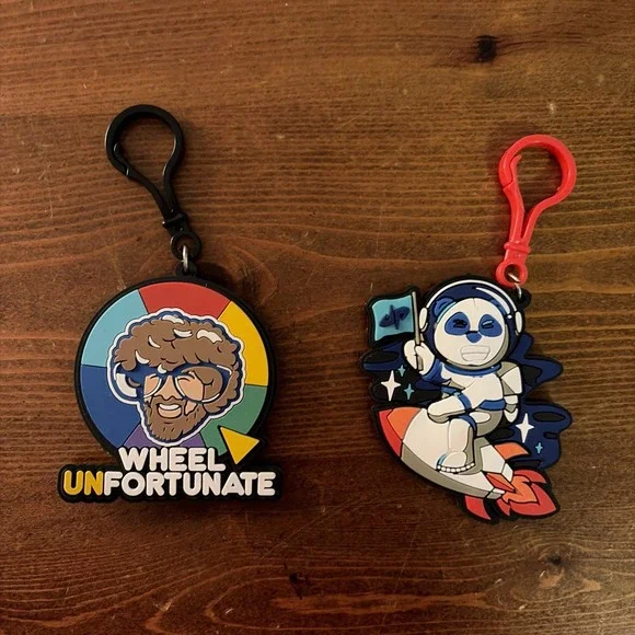 2 DUDE PERFECT KEY CHAINS WHEEL UNFORTUNATE ASTRONAUT‎ BEAR