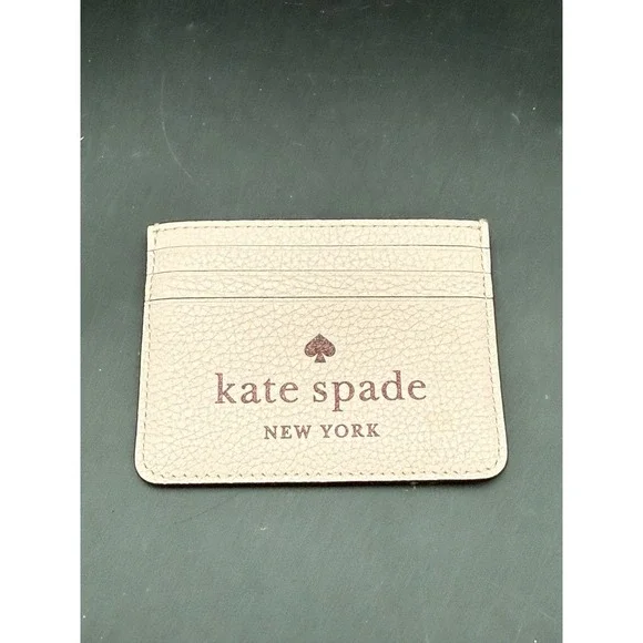 100% Authentic KATE SPADE Small Slim Card Holder K4706‎ (MSRP $109)