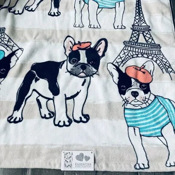 Frenchie Dog 2-pc Paris Eiffel Tower Beret Dogs Bath Towels Set