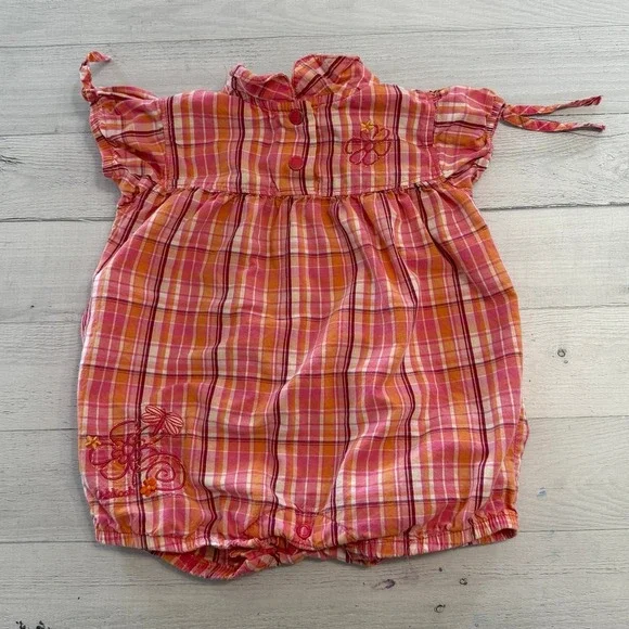 OshKosh B'Gosh‎ baby pink orange plaid romper 3-6 months