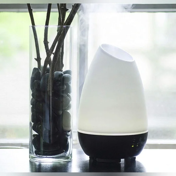 NWT Oil Diffuser, Cool Mist Humidifier and Aromatherapy Diffuser, WHITE OR BROWN