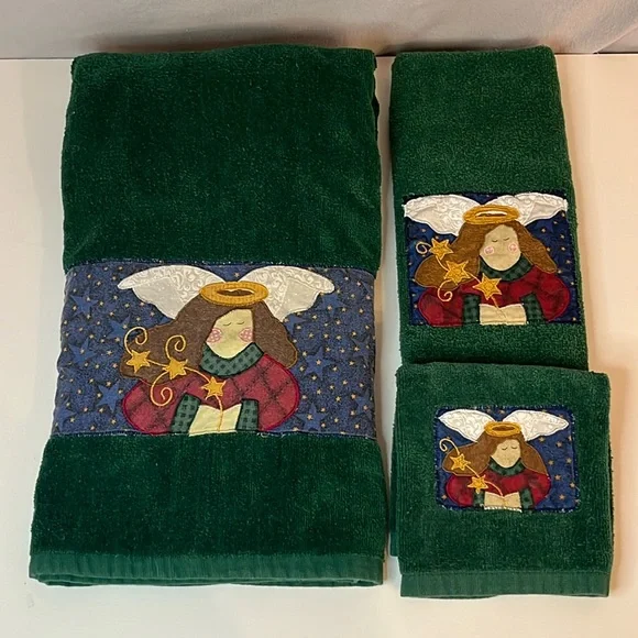 Dark Green Decorative Towel Set with Angel Adornment