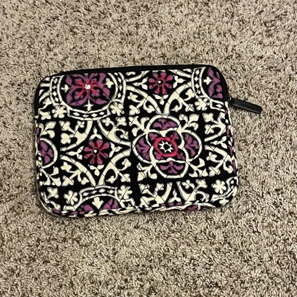Vera Bradley Scroll Medallion tablet sleeve