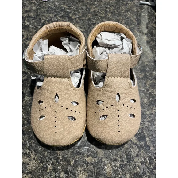 Baby Shoes Size 3 Beige