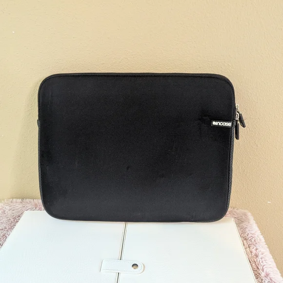 Incase Black Laptop Sleeve