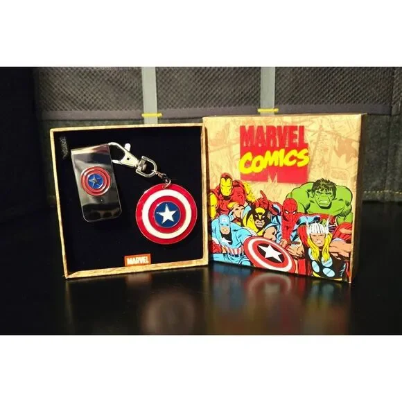 NIB - Captain America Keyring & Money Clip Marvel