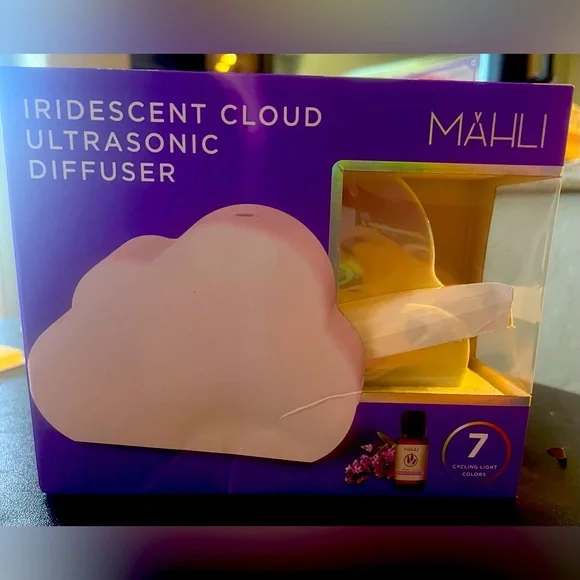 Mahli iridescent cloud diffuser