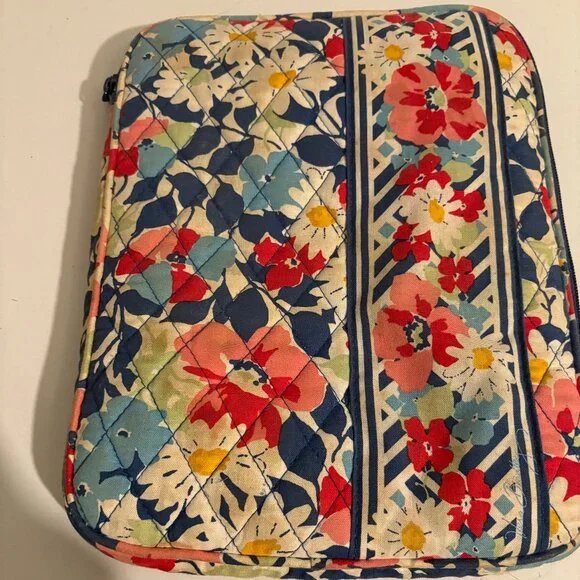 Vera Bradley Kindle Sleeve in 