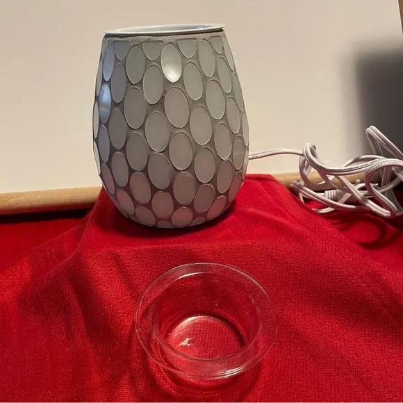 PartyLite ScentGlow Champagne Diffuser