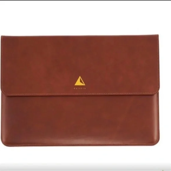 Brown Tablet Sleeve Dulccio