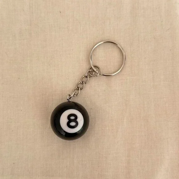 COPY - Y2K 2000s 8-ball keyring keychain