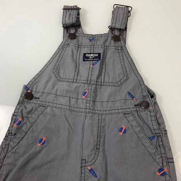 OshKosh B'gosh Boys Size 2T Gray‎ Rocket Ship Planet Embroidered Denim Overalls