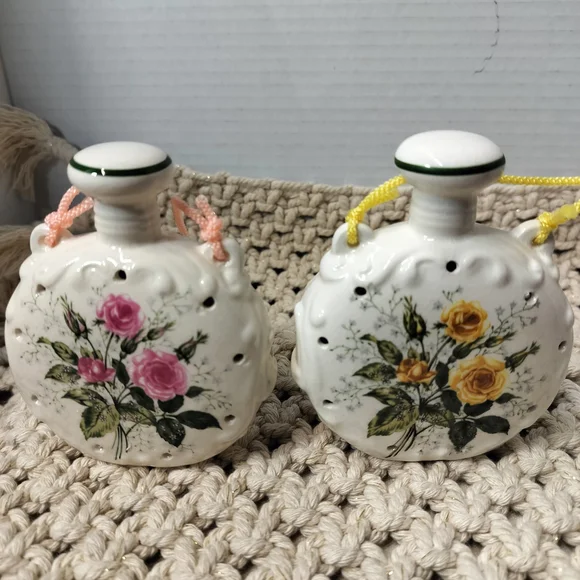 Floral Ceramic Scent Diffuser Set - Pink and Yellow
