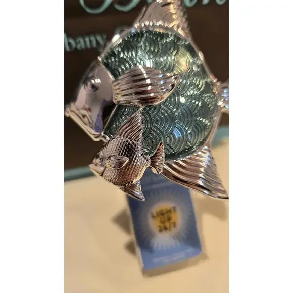 Bath & Body Works Wallflower Light Up Plug in Fish Home Fragrance Diffuser New