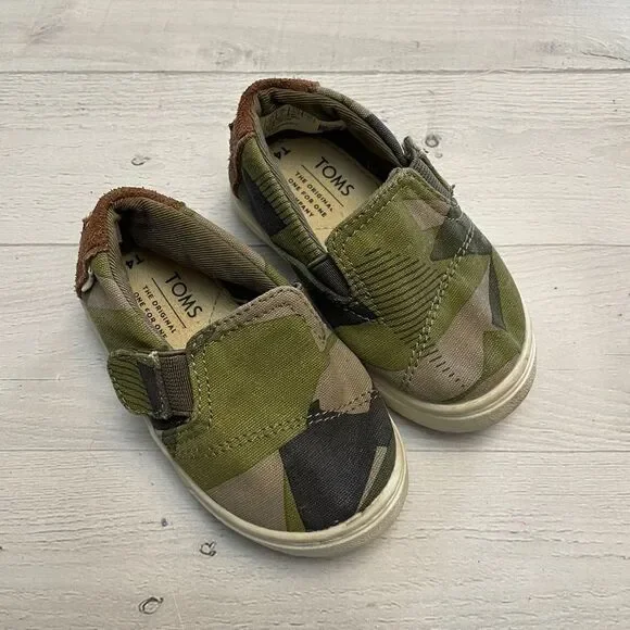TOMS baby‎ shoes toddler 4