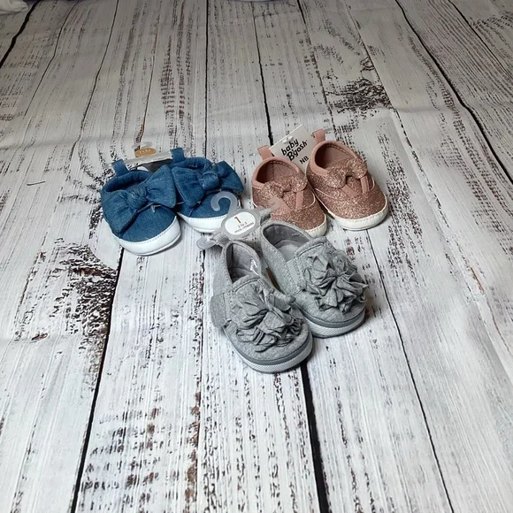3pk Baby Girl Crib Shoes NWT 2-3 mos.