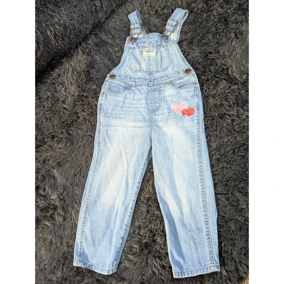 OshKosh Bgosh Kids 3T Denim Overalls Light‎ Wash Heart Embroidery Vestbak 416
