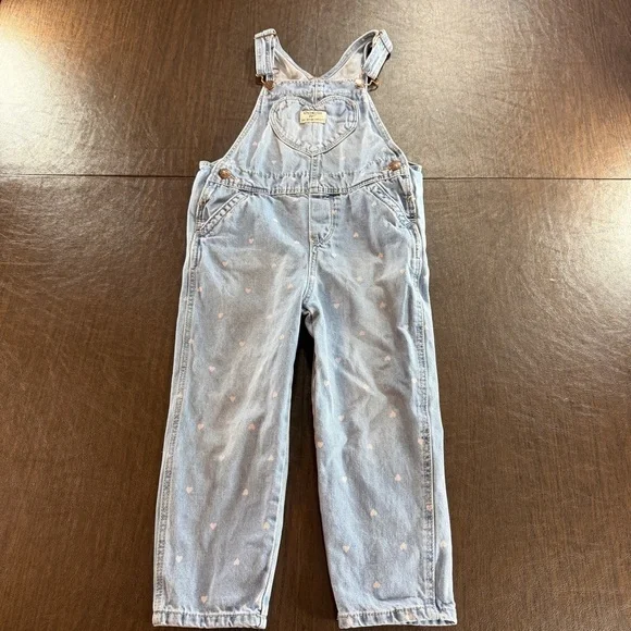 OshKosh B'Gosh Vestbak Girl's Light Blue Denim Overalls Heart Pattern Sz 4T