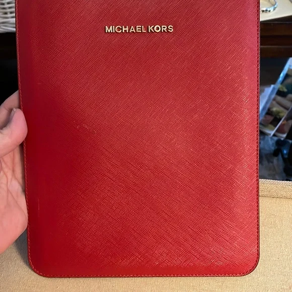 NWOT MICHAEL KORS Red Saffiano Leather iPad Padded Sleeve /Pouch /Case /Cover