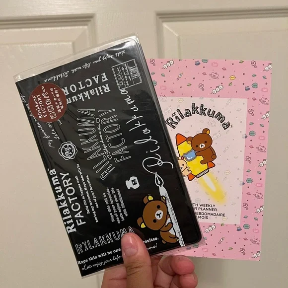 🐻2PC🆕Rilakkuma Universal Calendar& Matching Cover
