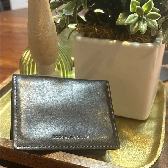 Dooney & Bourke Black Leather Card & Key Holder Minimalist