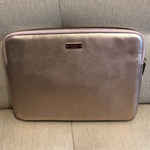 Kate Spade New York rose gold sleeve for apple iPad Pro, NEW approx 14”x10”