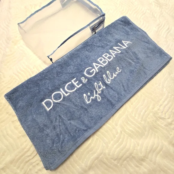 DOLCE & GABBANA Beach Towel. Light Blue. Size 25