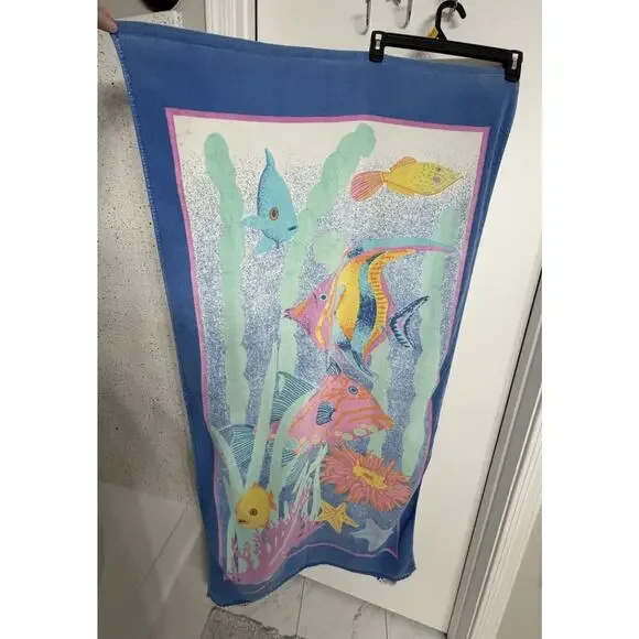 Vintage Seaside Oversized Beach Towel Ocean Tropical Fish Scene 30