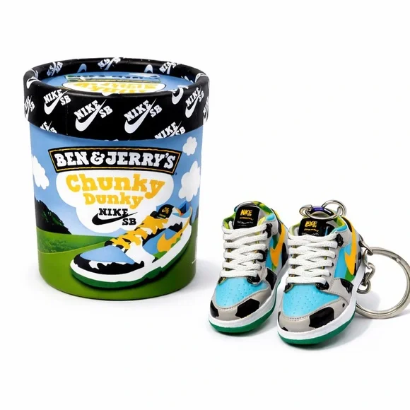 Ben & Jerry’s x Nike SB Chunky Dunky Mini Sneaker Keychain‎ Ice Cream Container
