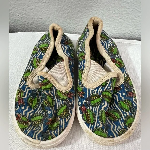 Vintage Ninja Turtle shoes‎ baby size 4